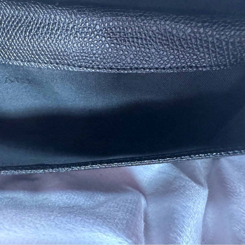BVLGARI Black Organizer Wallet - Snap, 12 Card Slots, Excellent Condition - Picture 5 of 14